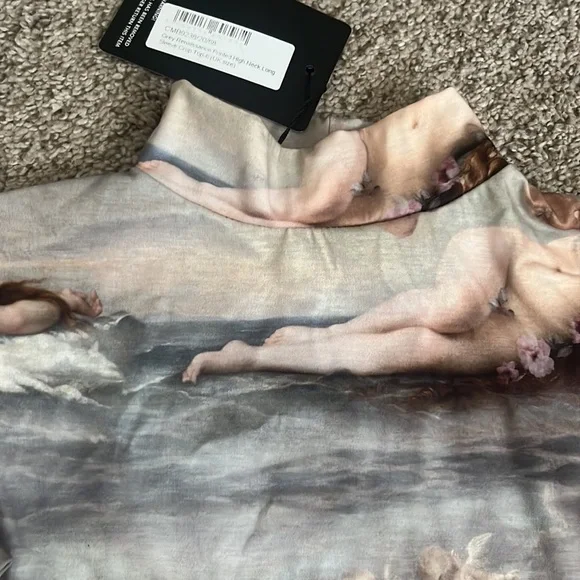 PrettyLittleThing Printed High Neck Long Sleeve Cropped Top - Picture 4 of 6